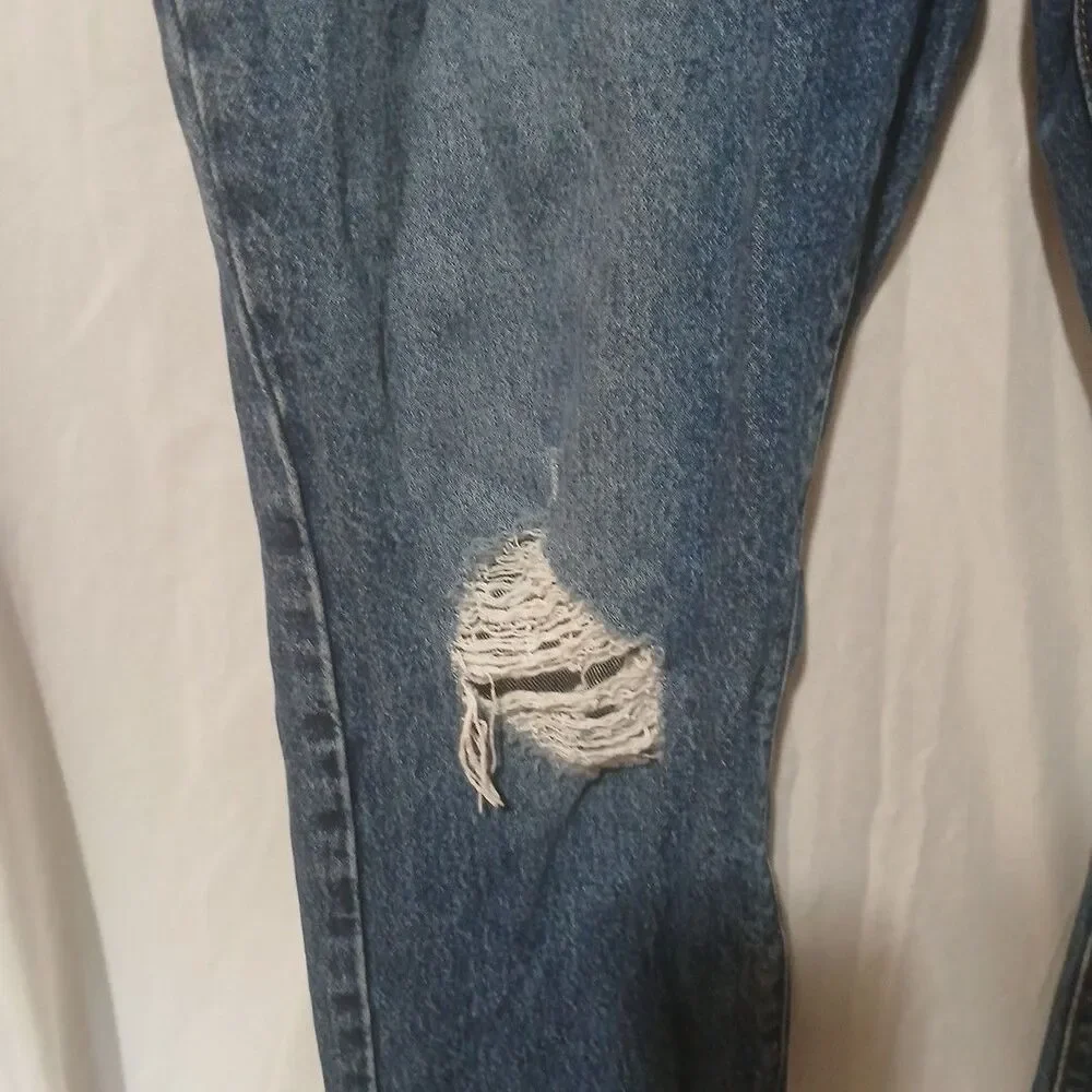 Levis waist 30